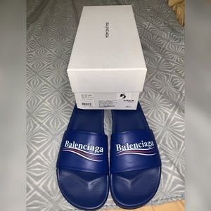 Men’s size 9 Balenciaga slides